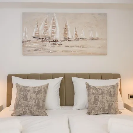 Luxury Apartments Lelu Trogir Zimmer foto