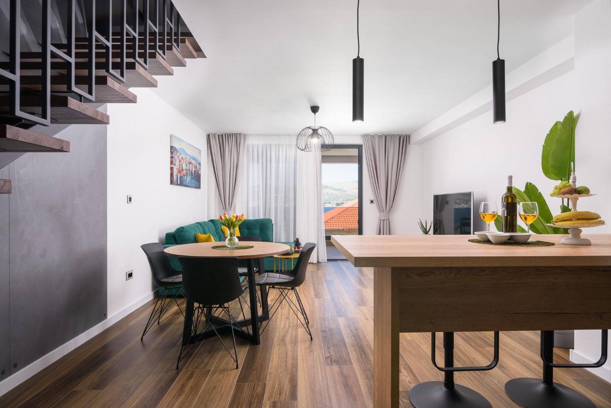 Apartment Luxury Lelu *